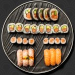 Laks Lover menu med varieret sushi hos sushi restaurant i Næstved